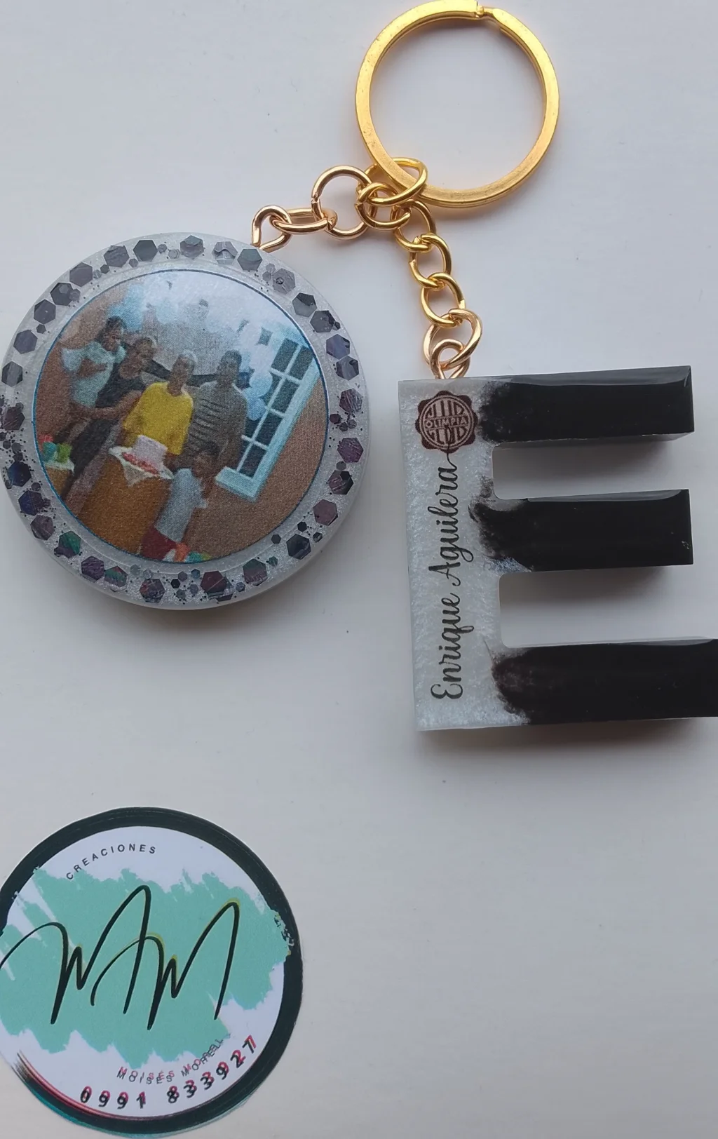 Llaveros Personalizados de Resina - 5