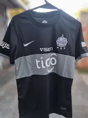 Camisetas tailandesas en liquidación, talles únicos - 1