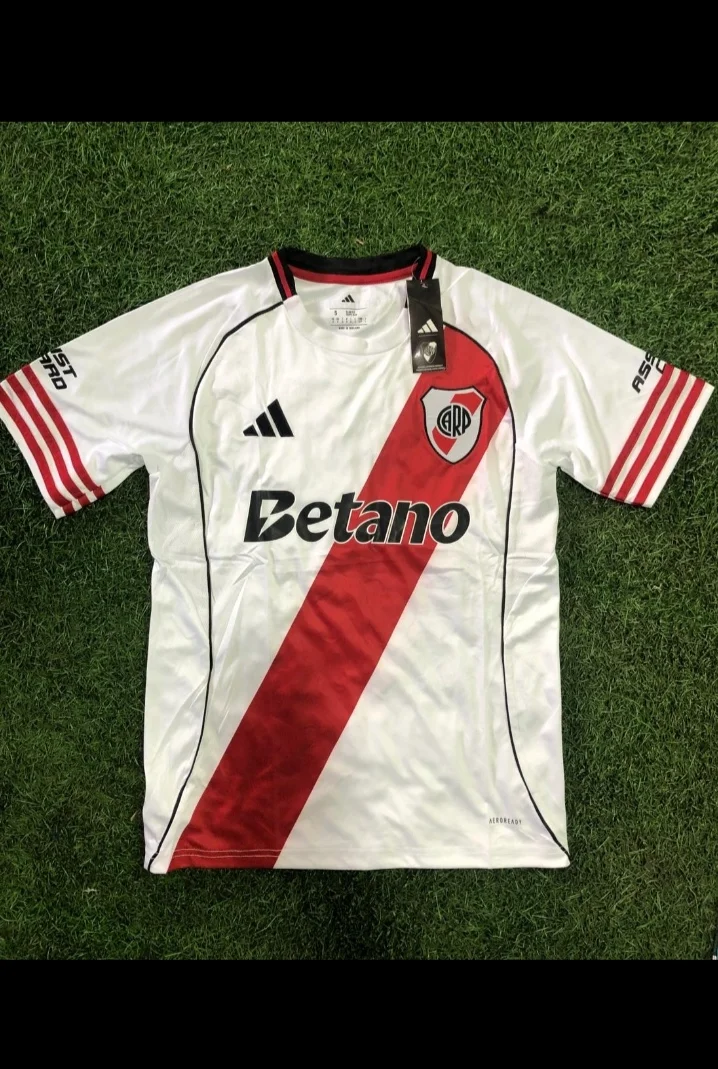 Camisetas de Clubes y Países - 2