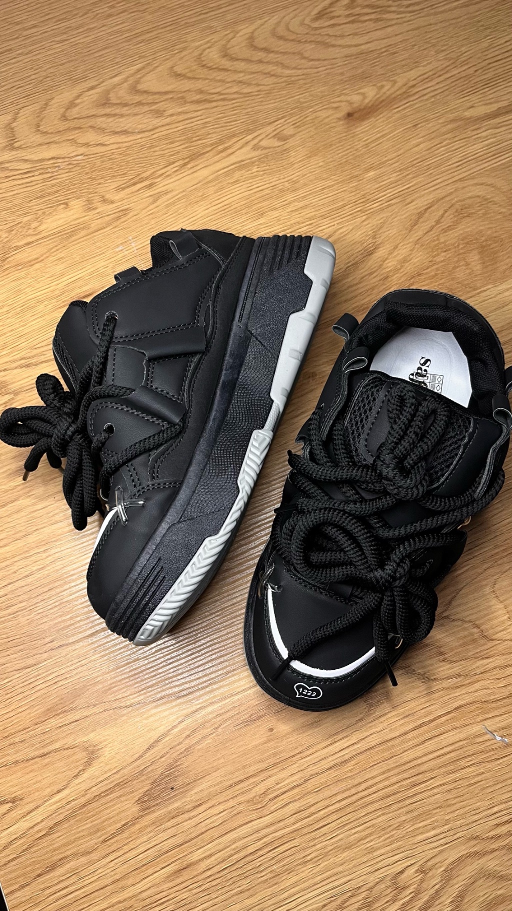 Tennis Negros con Plataforma Talle 38 | NUEVO - 1