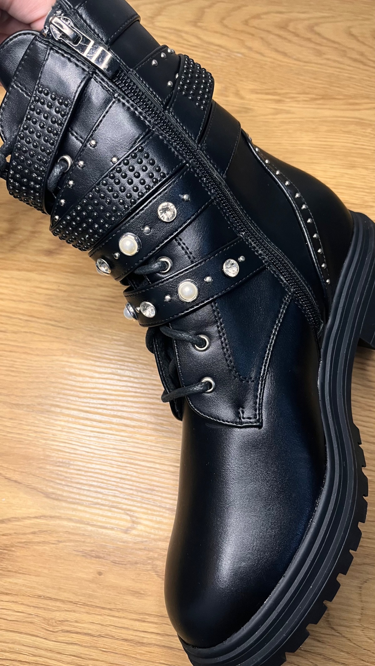 Botas con Hebillas y Tachas Talle 38 | NUEVO - 3