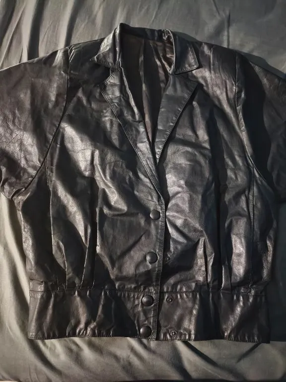 Chaqueta de cuero genuino talle M