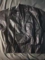 Chaqueta de cuero genuino talle M