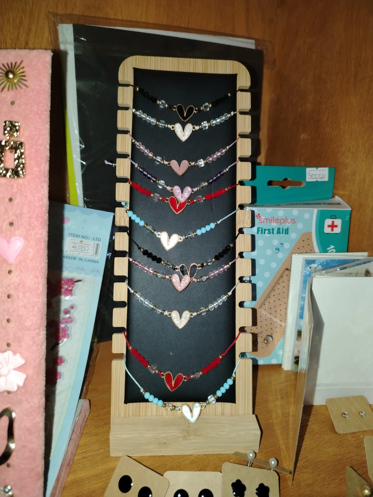 Pulceras con hermosos detalles