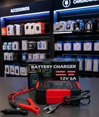 Cargador de Batería para  Auto/Moto 12V 6A - 1