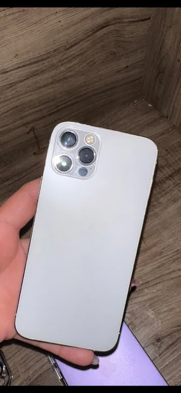 IPhone 12 Pro 256 GB - 1