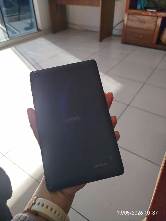 Tablet marca onn - 1