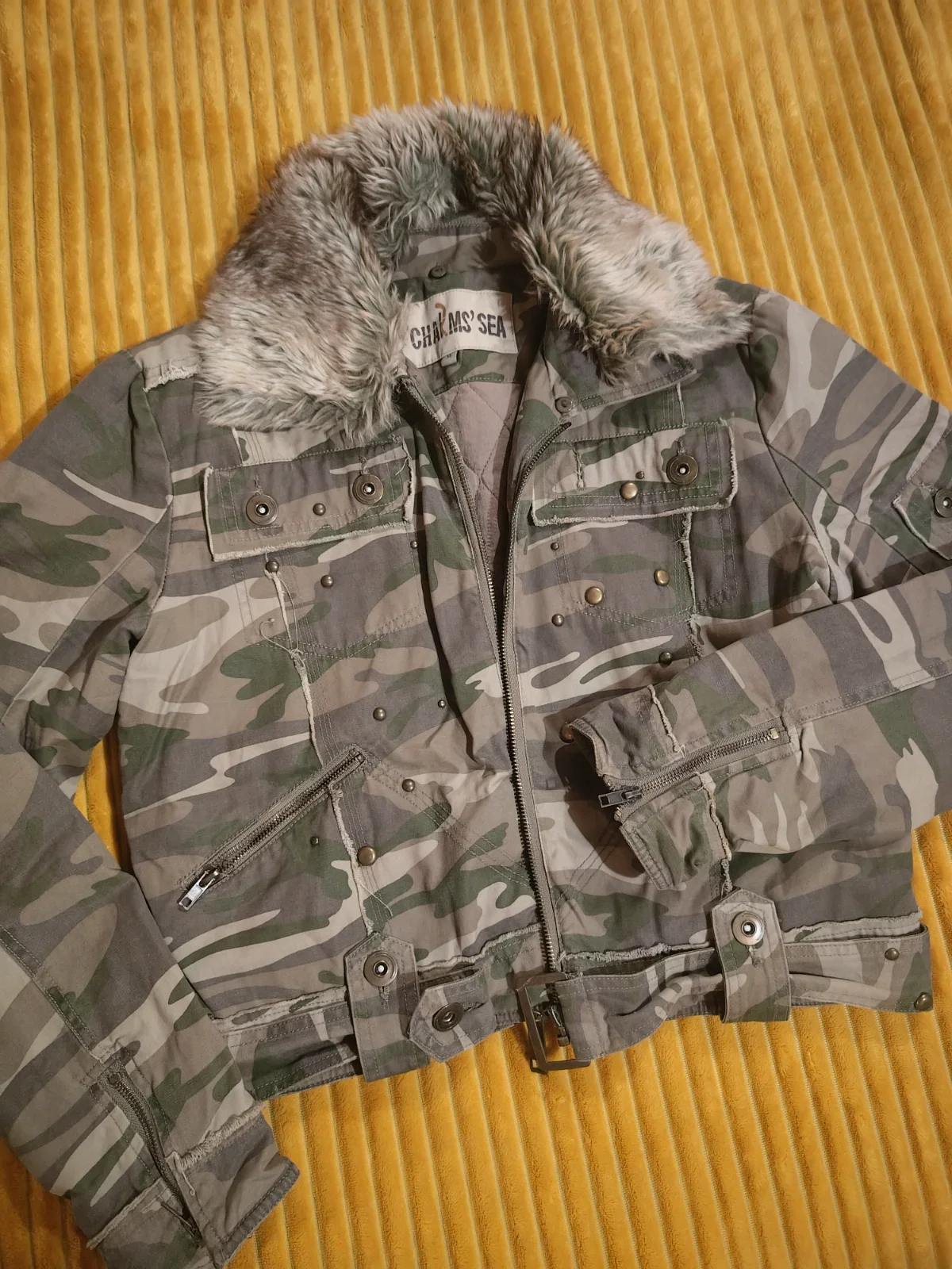 Prendas de 2da mano - 4