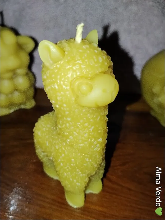 Vela de Cera de Abeja - Llama