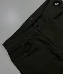 Pantalon verde musgo Talle 32 - 4