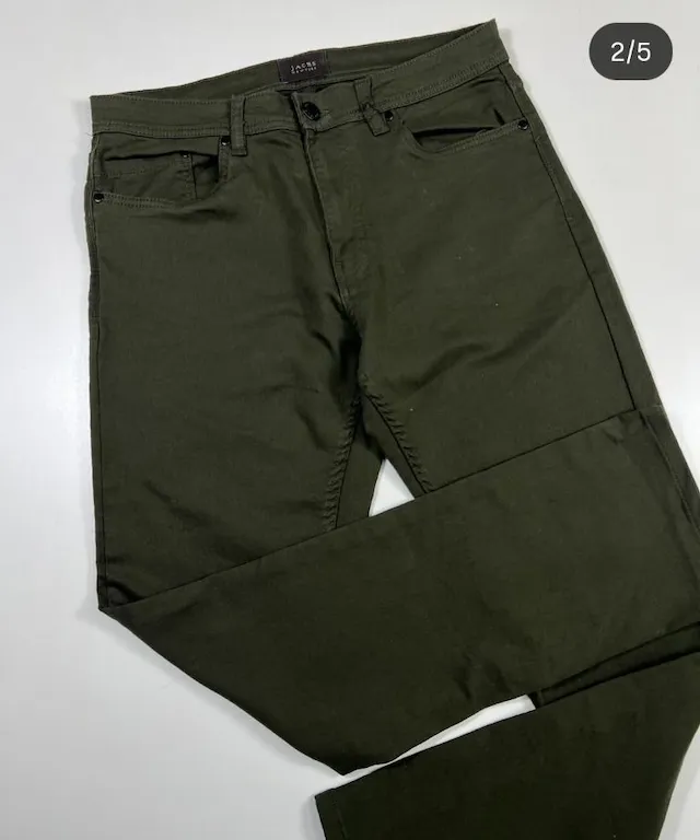 Pantalon verde musgo Talle 32 - 3