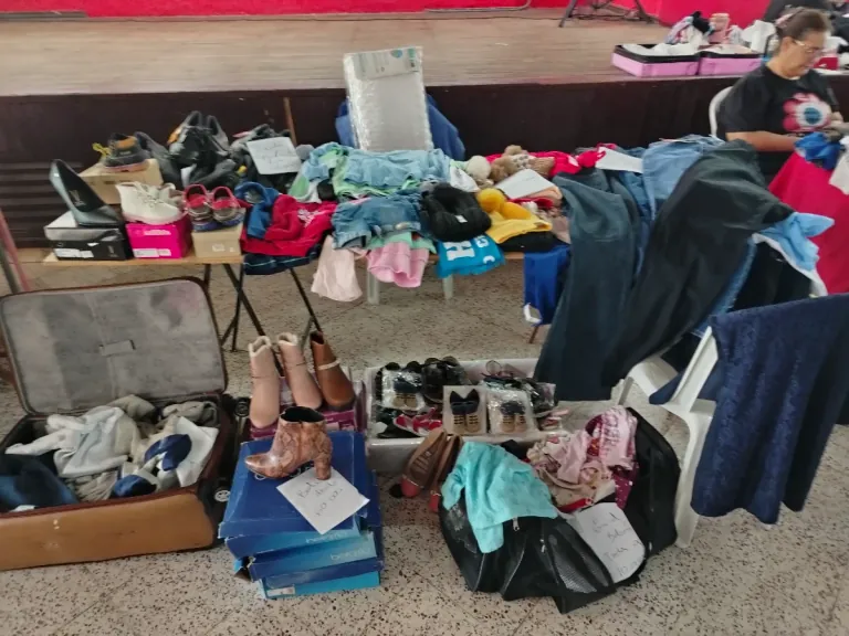 Feria de Ropas y Calzados