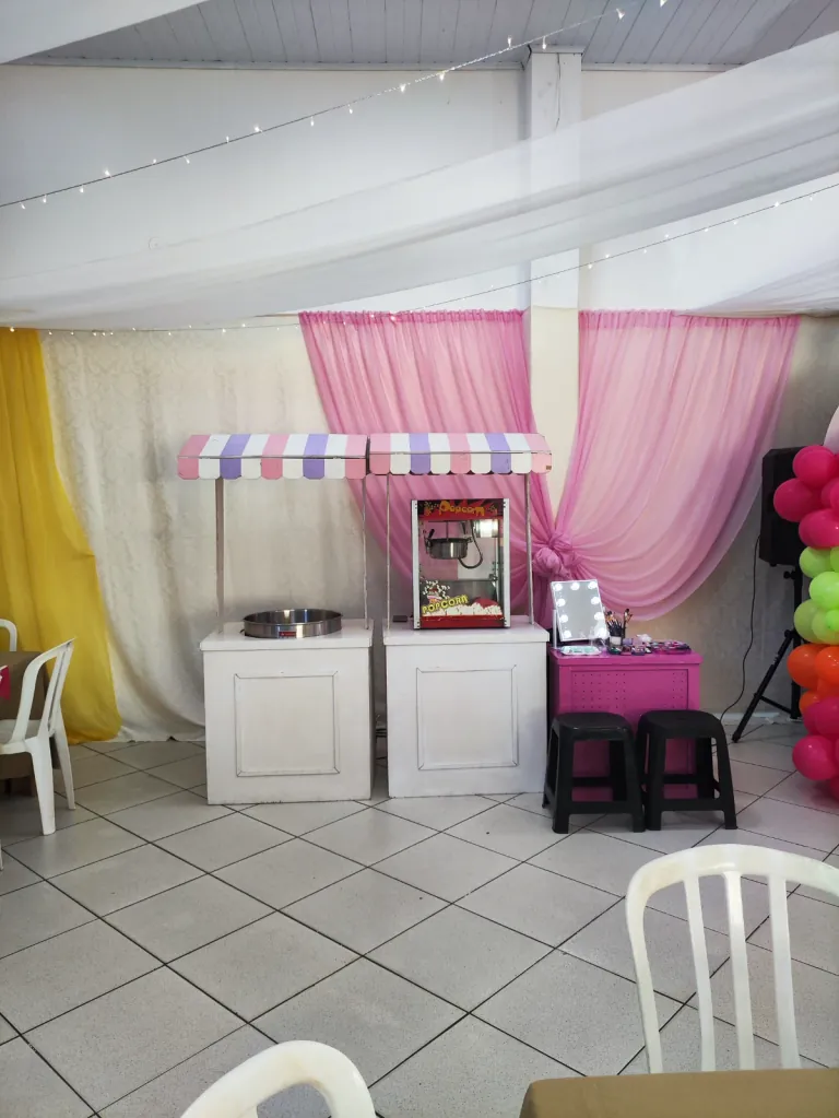 Vitrine - 2
