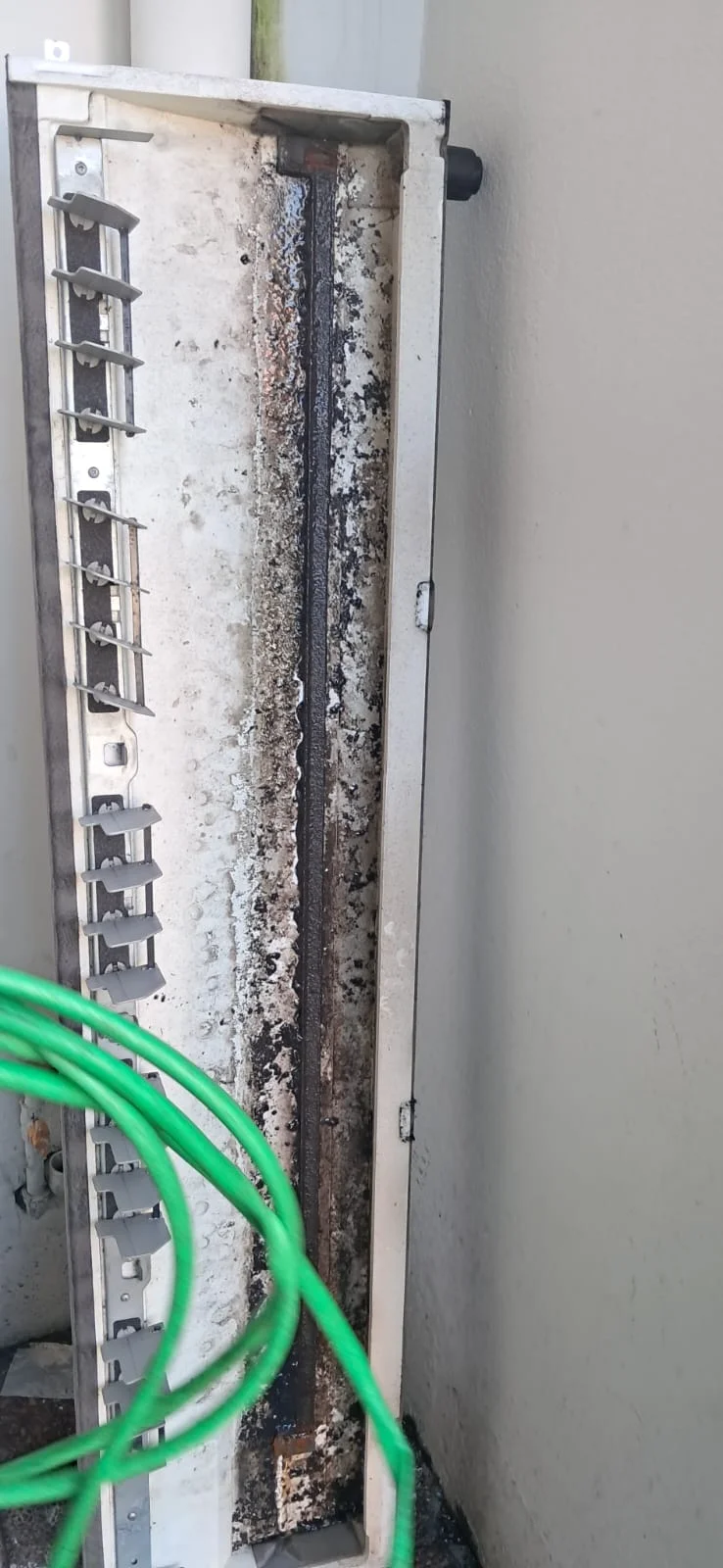 TECNICO DE AIRE ACONDICIONADO - 2