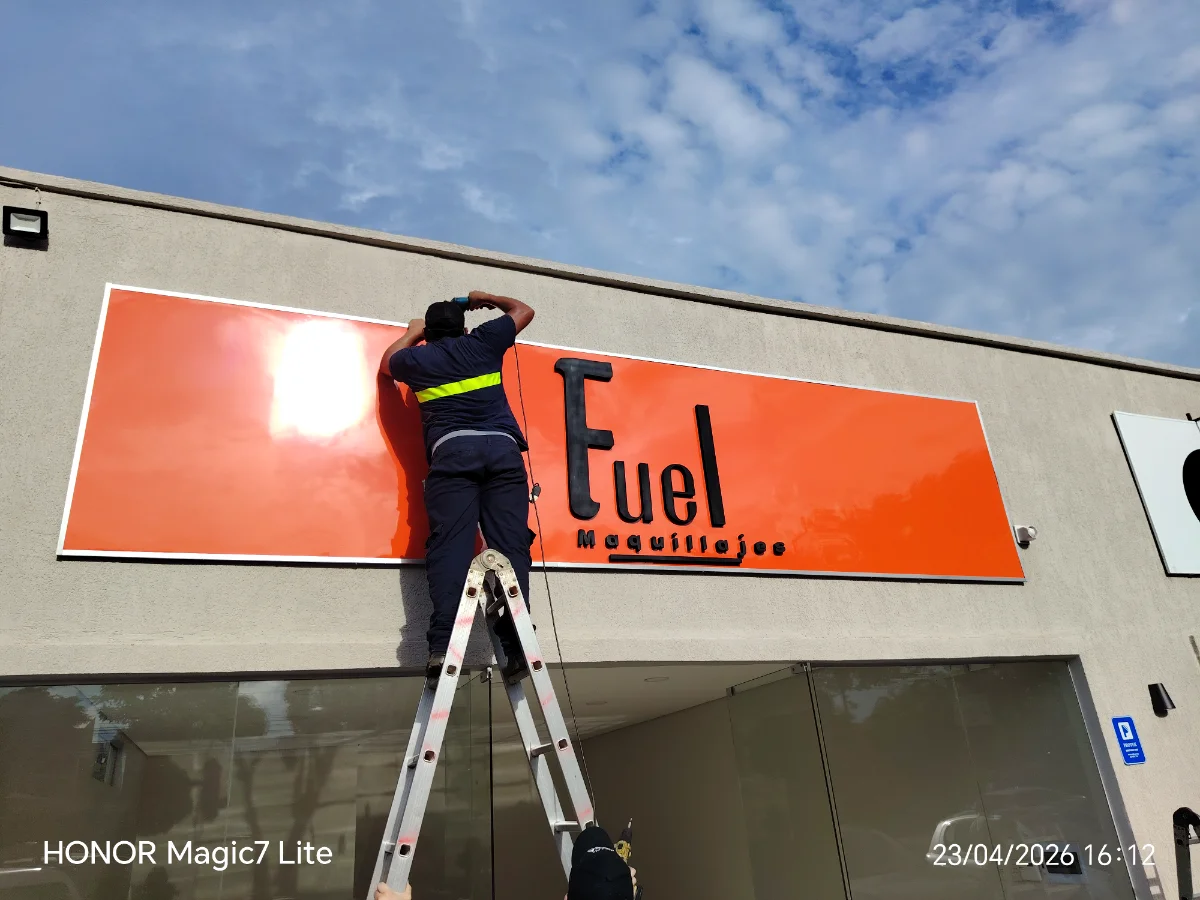 Publicidad carteles en gral - 3