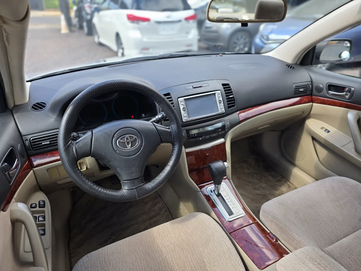 Toyota premio 2003 - 2