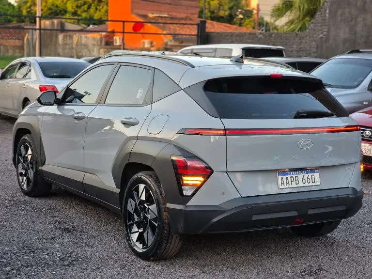 Hyundai kona - 1