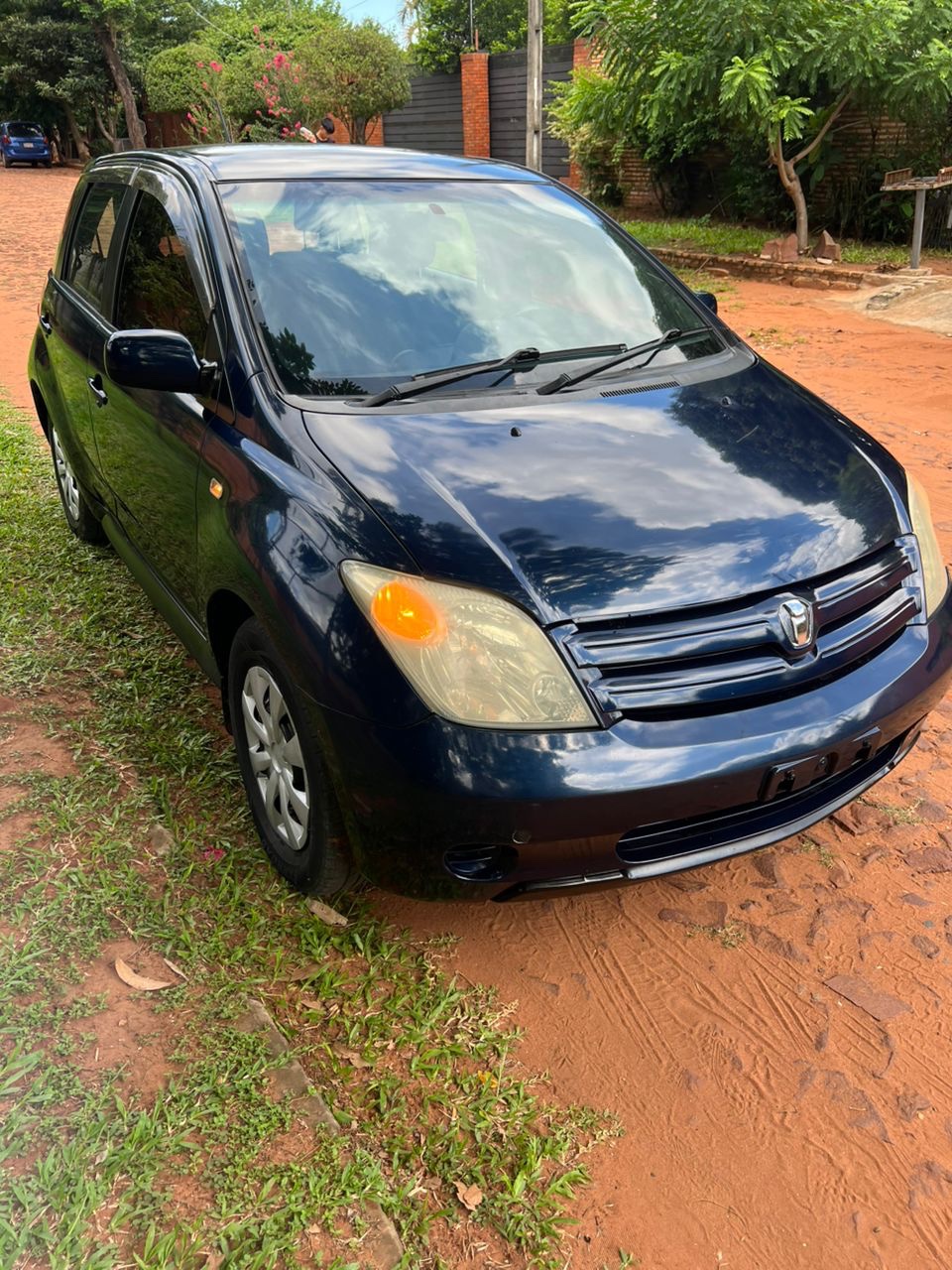 Oferta Toyota ist 2002 automático 1.3 en excelente estado - 4